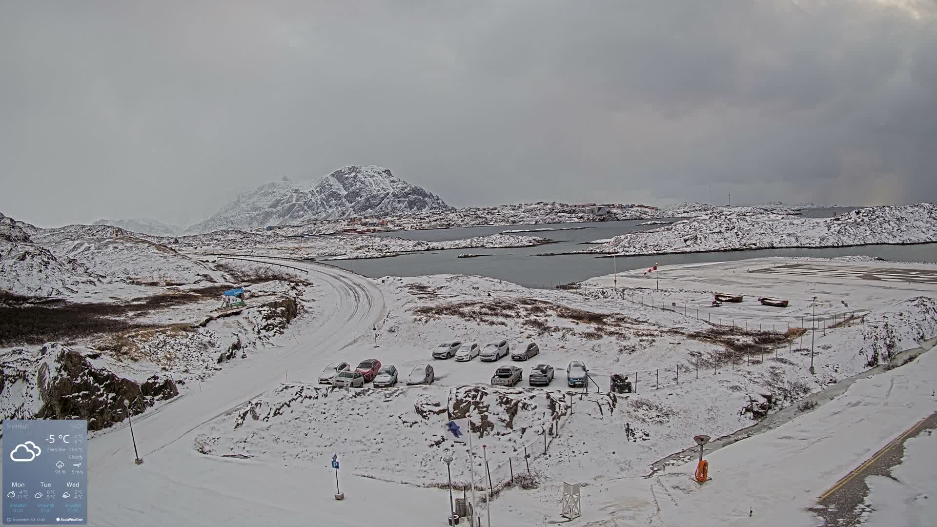 Sisimiut City & Sisimiut Airport Southeast Towards View Live Cam JHS / BGSS - Sisimiut, Qeqqata, Greenland, Denmark