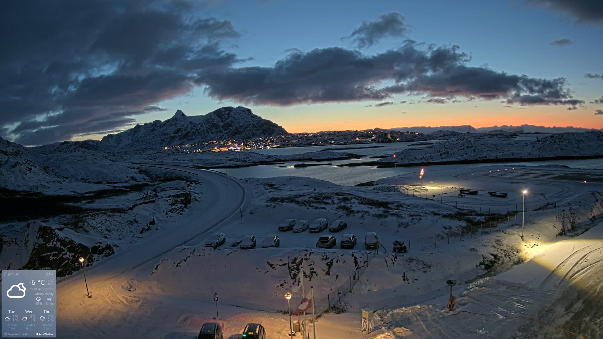 Sisimiut City & Sisimiut Airport Southeast Towards View Live Cam JHS / BGSS - Sisimiut, Qeqqata, Greenland, Denmark