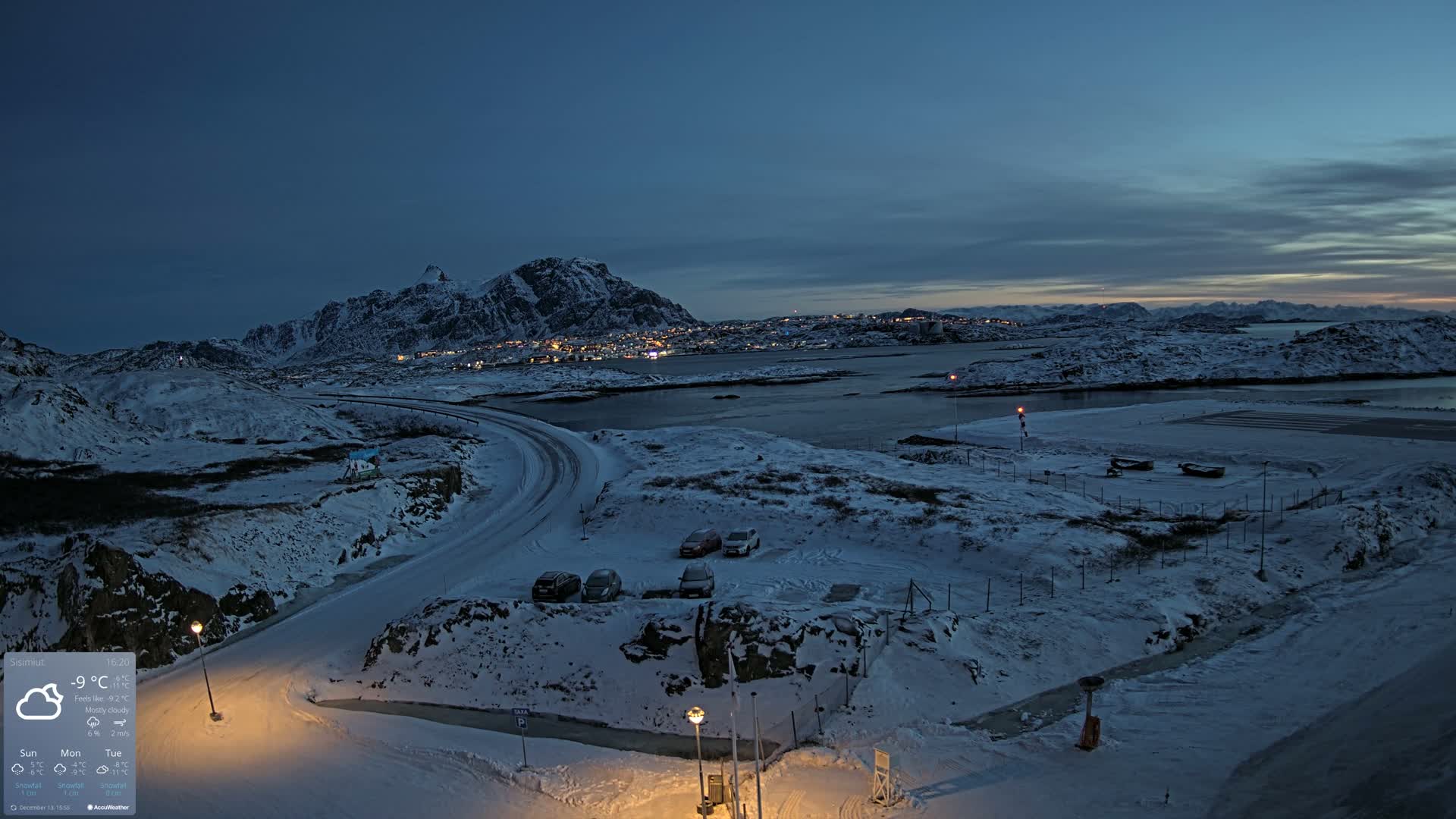 Sisimiut City & Sisimiut Airport Southeast Towards View Live Cam JHS / BGSS - Sisimiut, Qeqqata, Greenland, Denmark