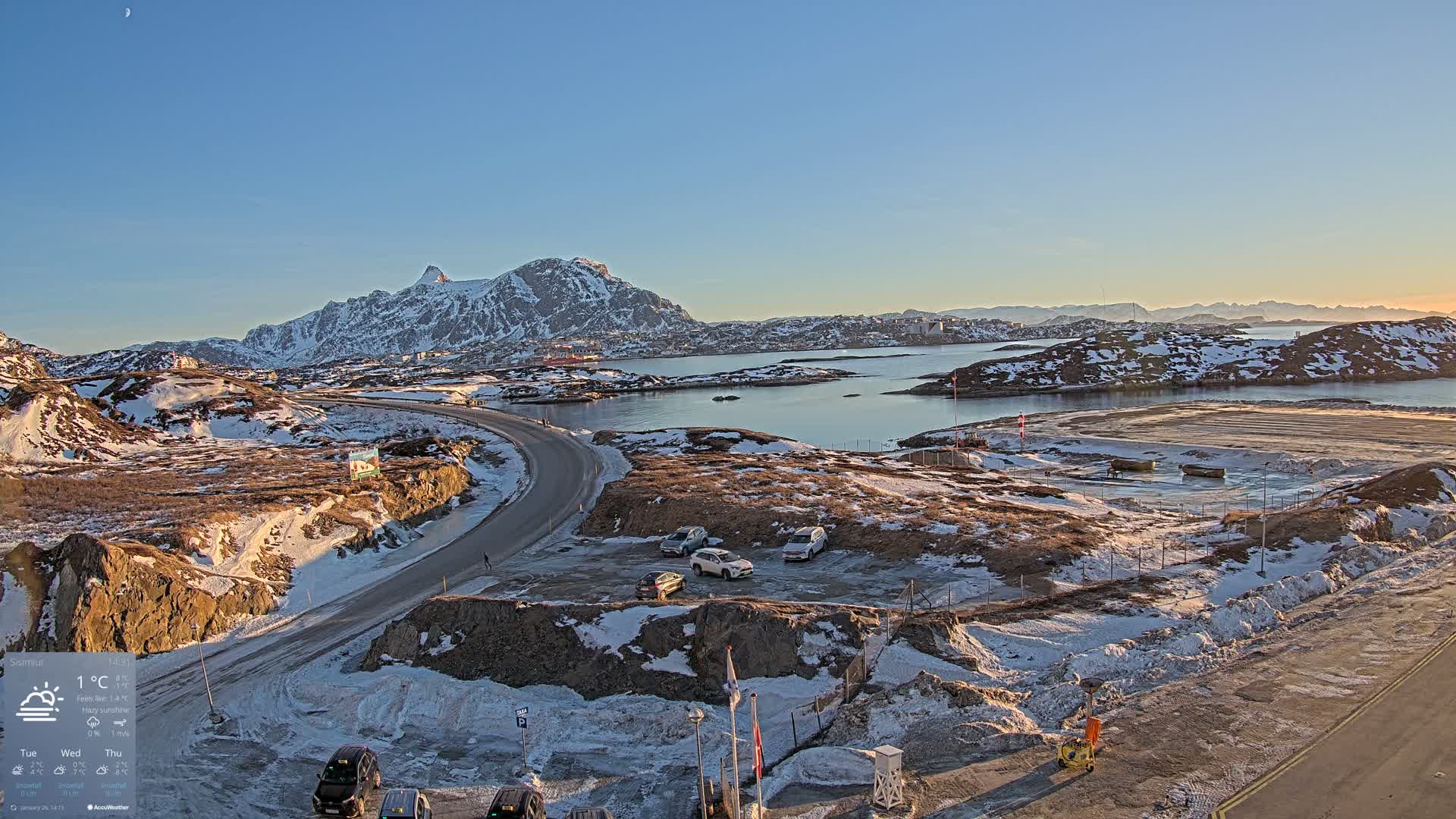 Sisimiut City & Sisimiut Airport Southeast Towards View Live Cam JHS / BGSS - Sisimiut, Qeqqata, Greenland, Denmark
