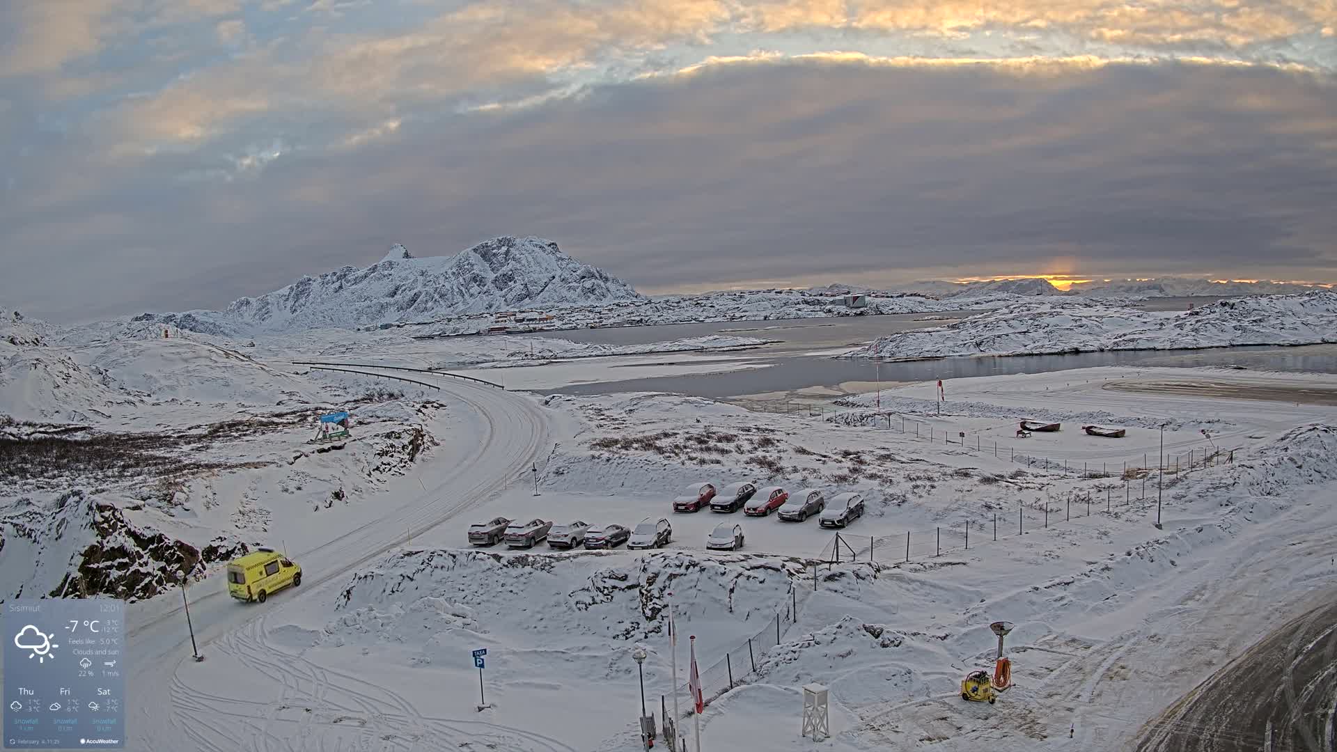 Sisimiut City & Sisimiut Airport Southeast Towards View Live Cam JHS / BGSS - Sisimiut, Qeqqata, Greenland, Denmark