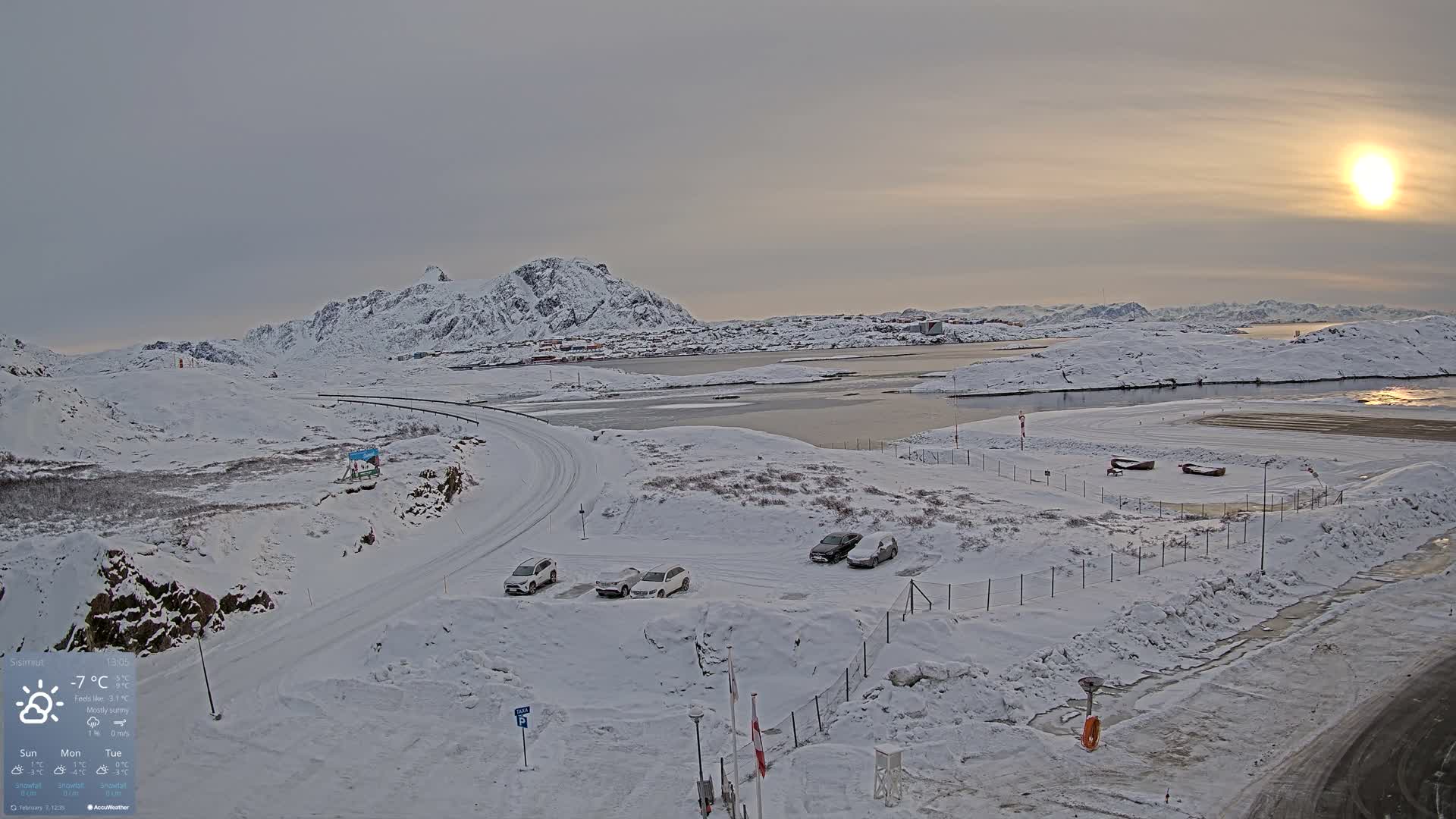 Sisimiut City & Sisimiut Airport Southeast Towards View Live Cam JHS / BGSS - Sisimiut, Qeqqata, Greenland, Denmark