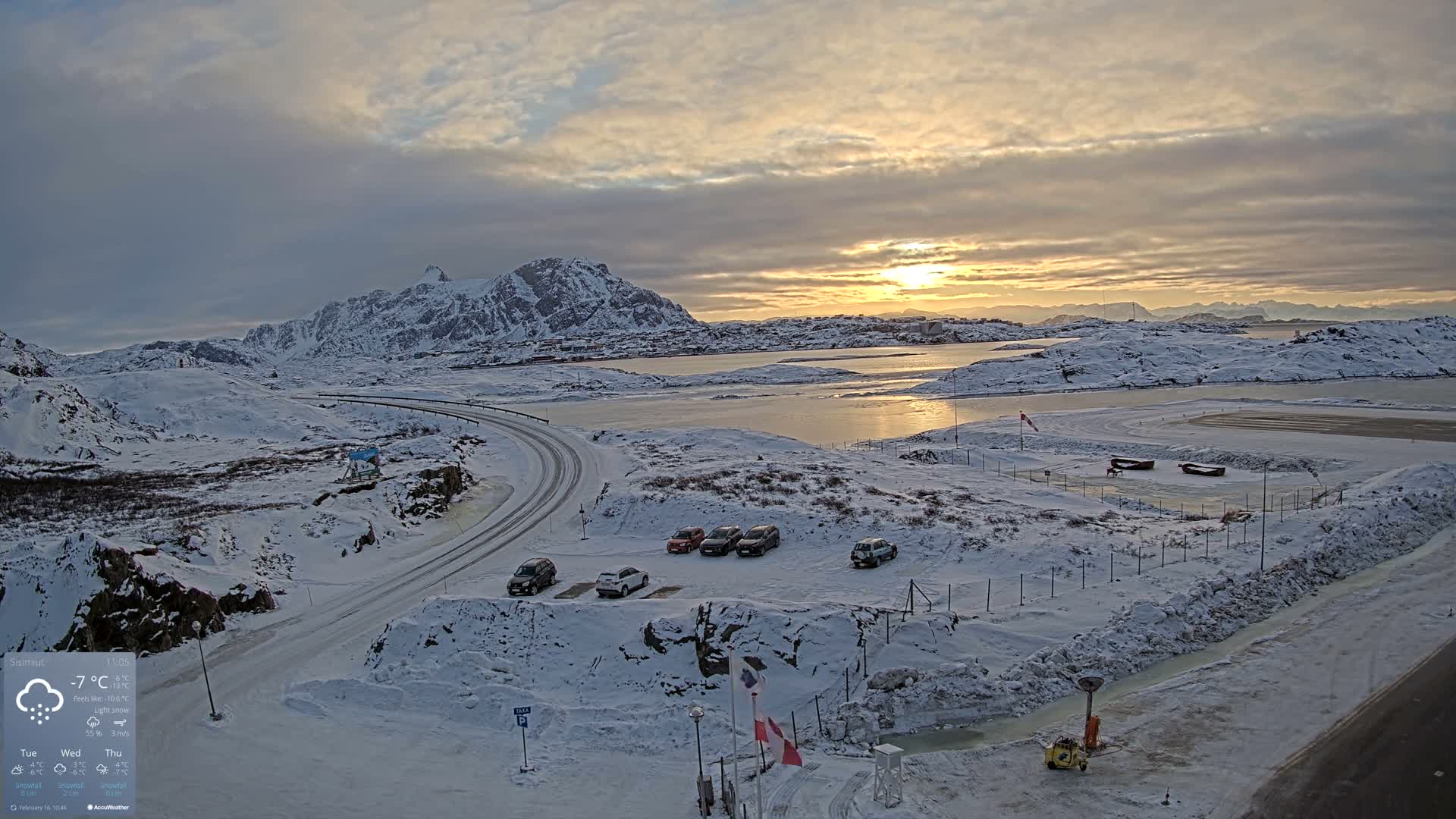 Sisimiut City & Sisimiut Airport Southeast Towards View Live Cam JHS / BGSS - Sisimiut, Qeqqata, Greenland, Denmark