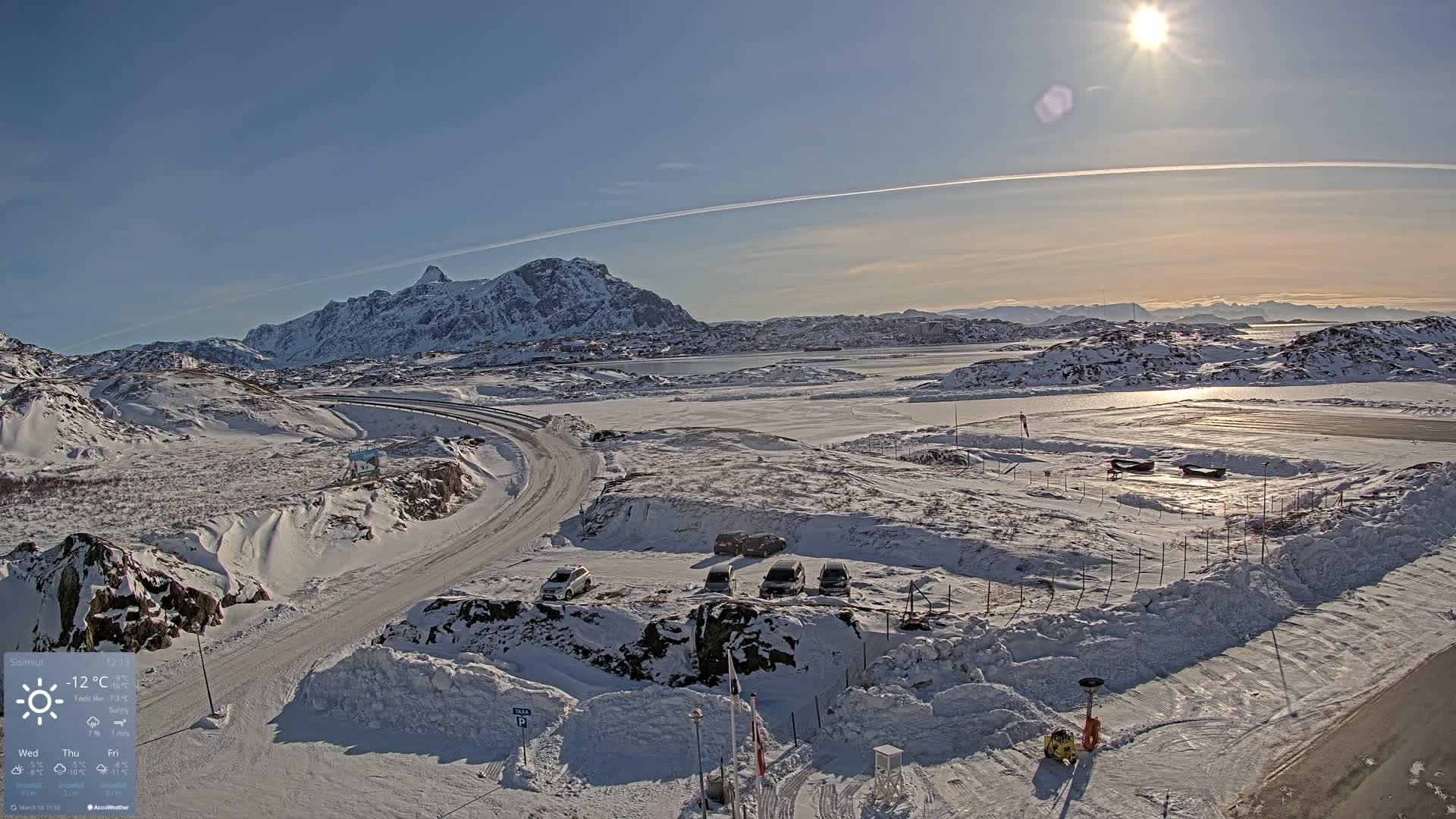 Sisimiut City & Sisimiut Airport Southeast Towards View Live Cam JHS / BGSS - Sisimiut, Qeqqata, Greenland, Denmark