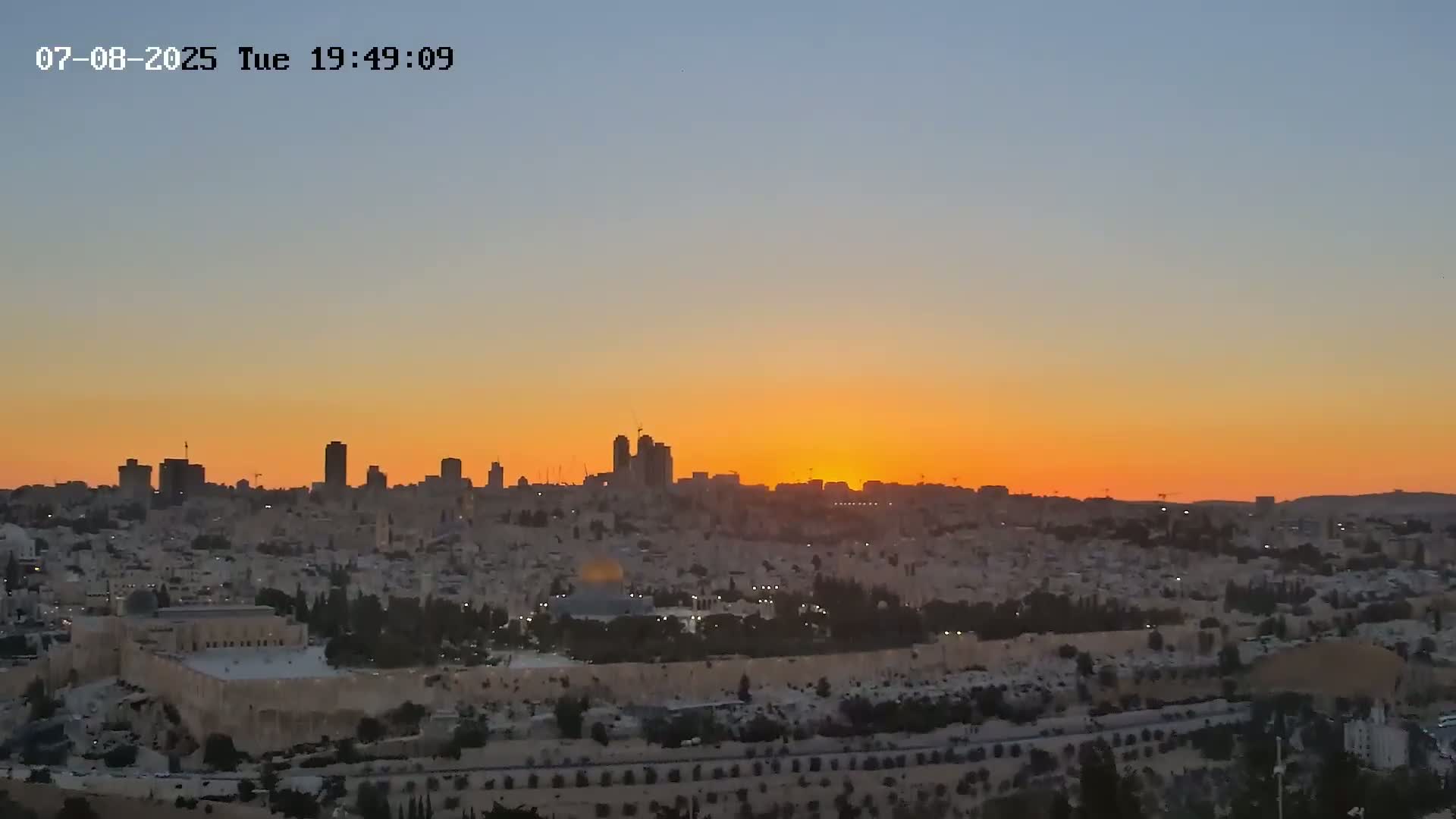 East & West Quds (East & West Jerusalem) &Temple Mount Panaroma Skyline View from Mount of Olives Live Cam - At-Tur, East Quds (East Jerusalem), Palestine