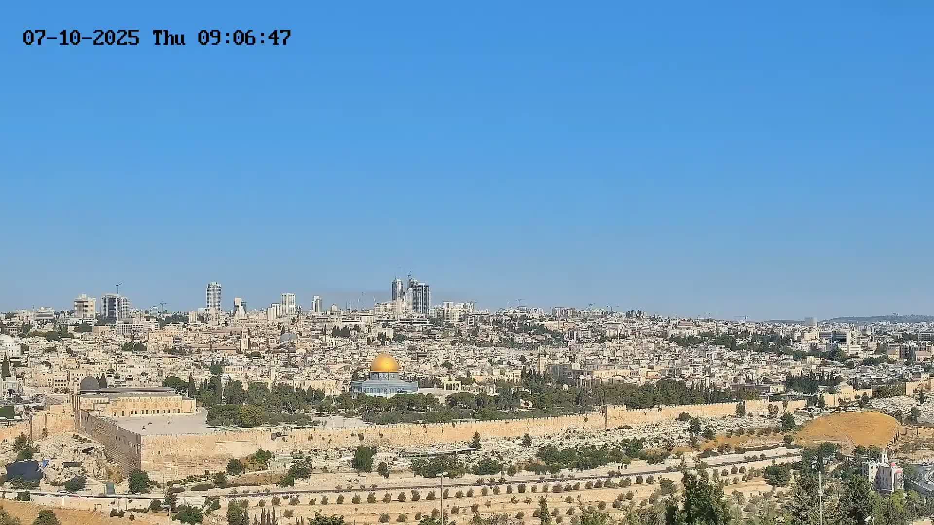 East & West Quds (East & West Jerusalem) &Temple Mount Panaroma Skyline View from Mount of Olives Live Cam - At-Tur, East Quds (East Jerusalem), Palestine