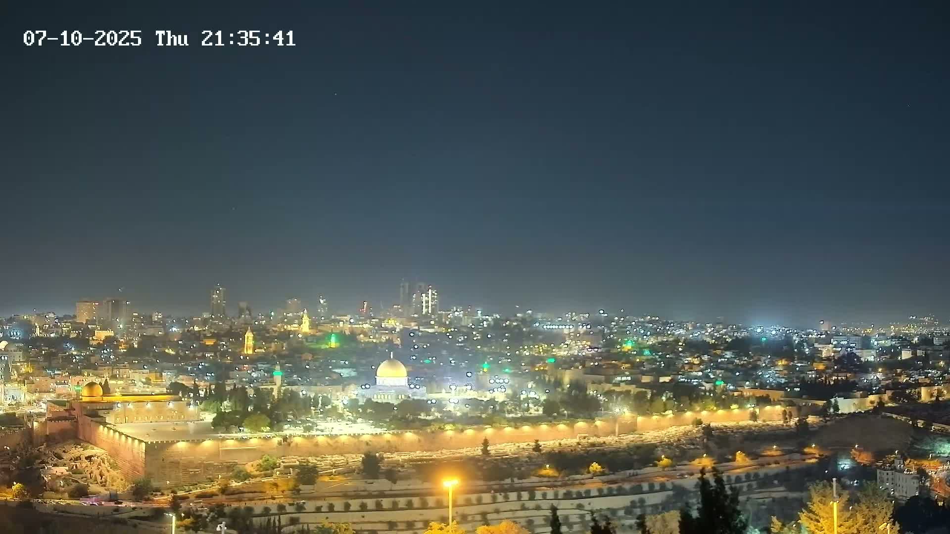 East & West Quds (East & West Jerusalem) &Temple Mount Panaroma Skyline View from Mount of Olives Live Cam - At-Tur, East Quds (East Jerusalem), Palestine