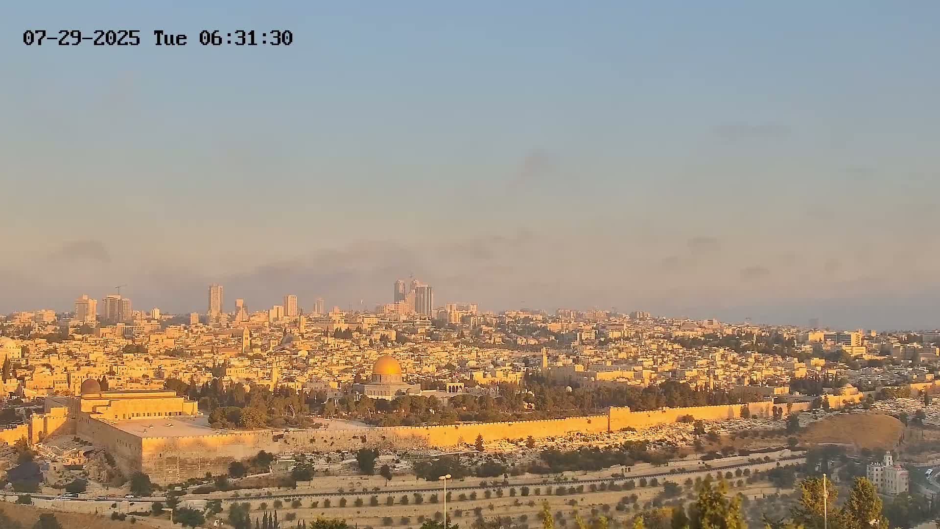 East & West Quds (East & West Jerusalem) &Temple Mount Panaroma Skyline View from Mount of Olives Live Cam - At-Tur, East Quds (East Jerusalem), Palestine