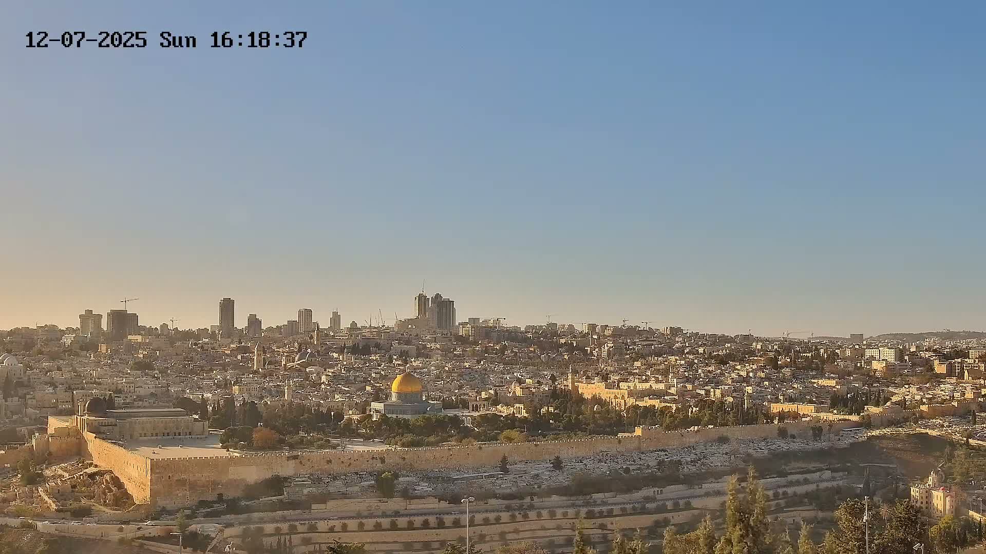 East & West Quds (East & West Jerusalem) &Temple Mount Panaroma Skyline View from Mount of Olives Live Cam - At-Tur, East Quds (East Jerusalem), Palestine