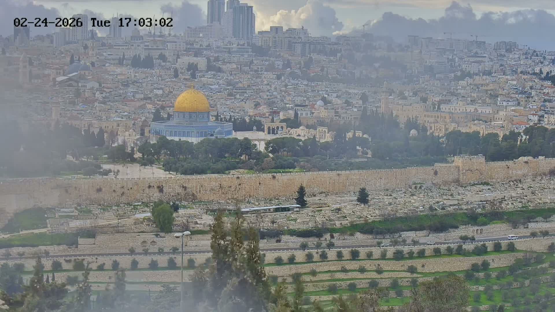 East & West Quds (East & West Jerusalem) &Temple Mount Panaroma Skyline View from Mount of Olives Live Cam - At-Tur, East Quds (East Jerusalem), Palestine