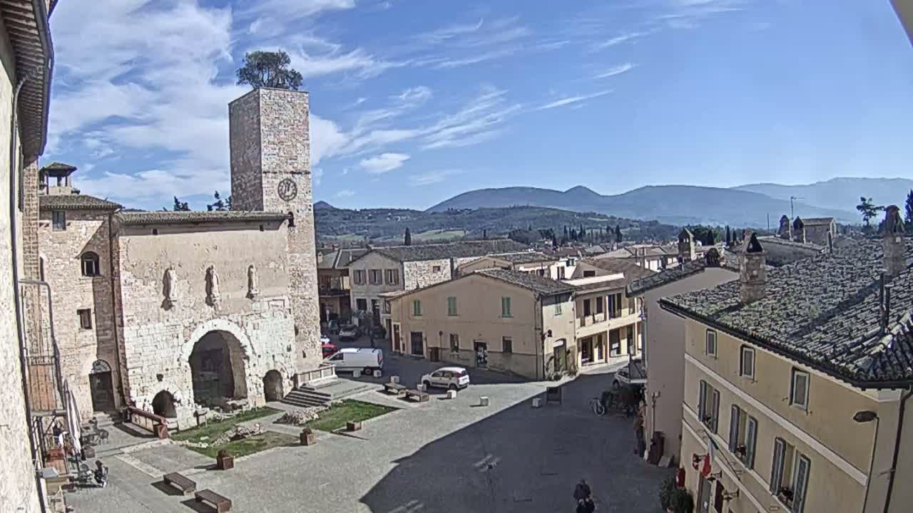 Spello Old City Live Cam - Perugia, Umbria, Italy