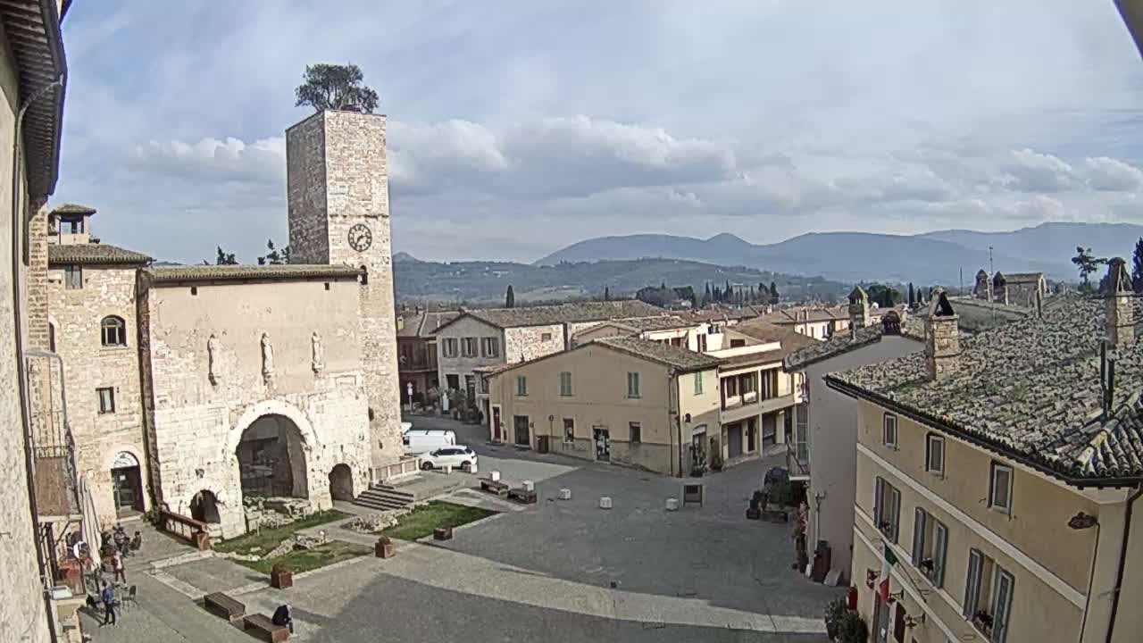 Spello Old City Live Cam - Perugia, Umbria, Italy