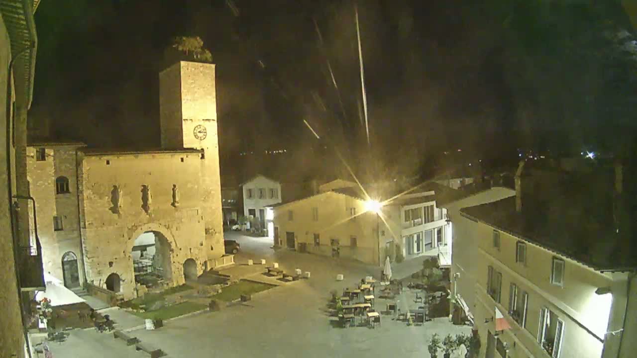 Spello Old City Live Cam - Perugia, Umbria, Italy