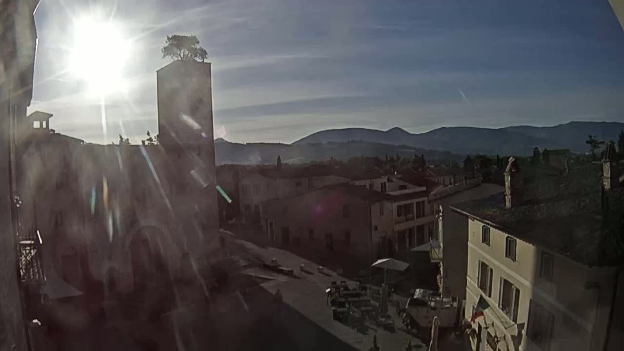 Spello Old City Live Cam - Perugia, Umbria, Italy