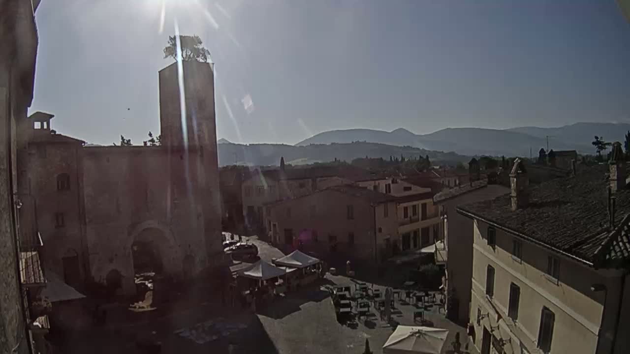 Spello Old City Live Cam - Perugia, Umbria, Italy