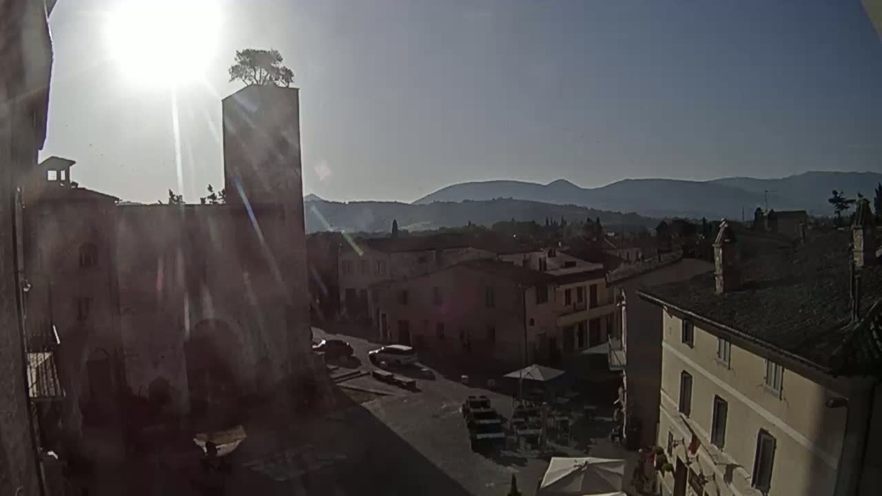Spello Old City Live Cam - Perugia, Umbria, Italy