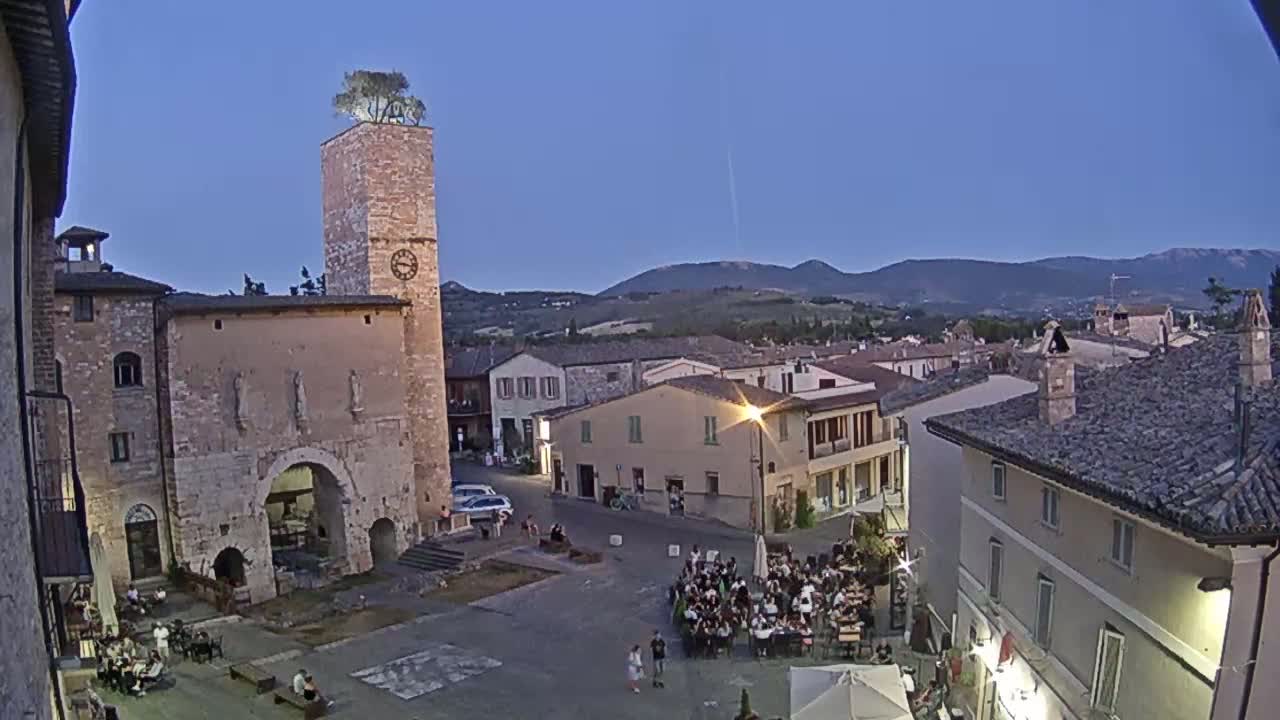 Spello Old City Live Cam - Perugia, Umbria, Italy