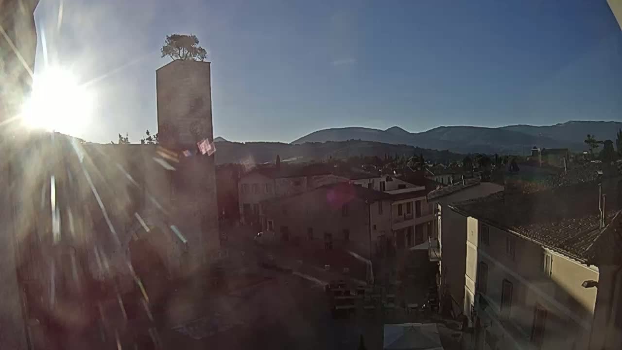 Spello Old City Live Cam - Perugia, Umbria, Italy