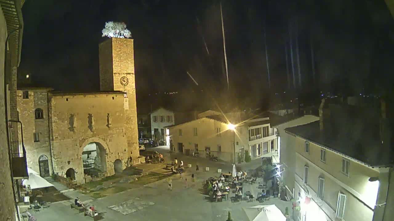 Spello Old City Live Cam - Perugia, Umbria, Italy
