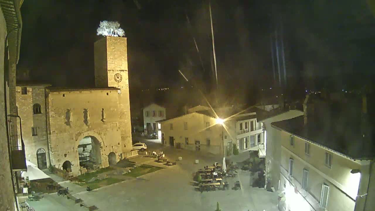Spello Old City Live Cam - Perugia, Umbria, Italy