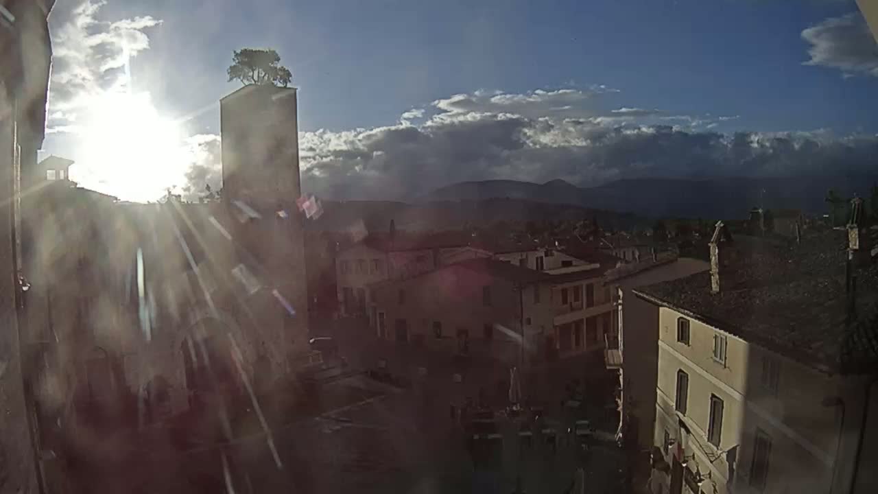 Spello Old City Live Cam - Perugia, Umbria, Italy