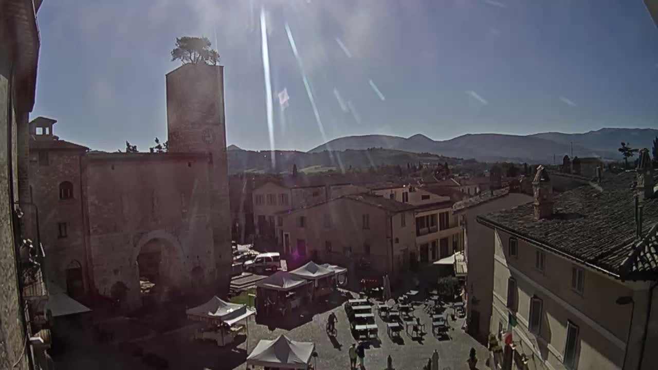 Spello Old City Live Cam - Perugia, Umbria, Italy