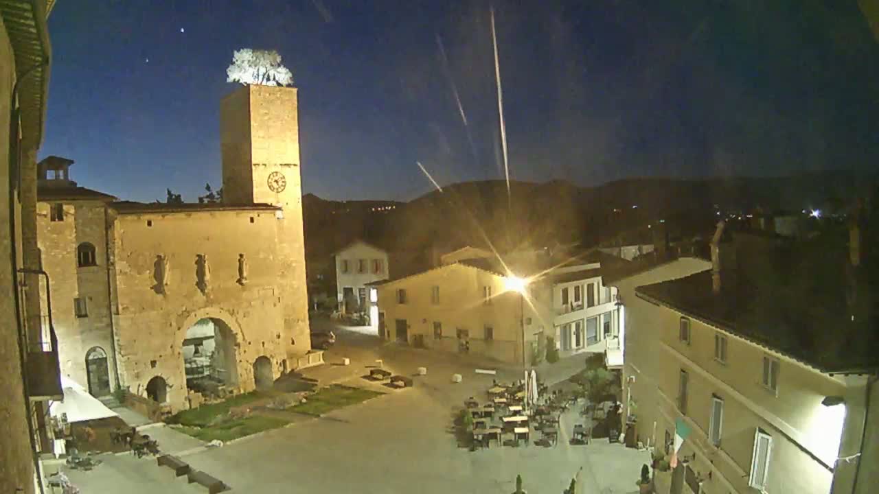 Spello Old City Live Cam - Perugia, Umbria, Italy