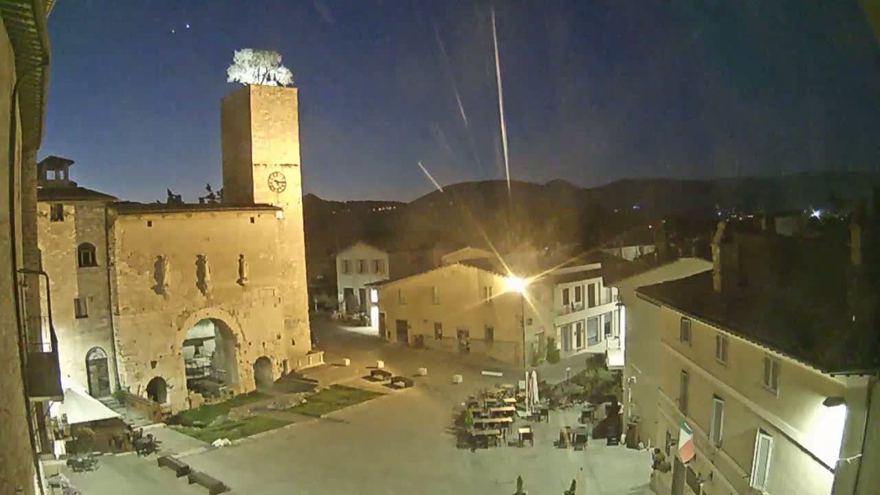 Spello Old City Live Cam - Perugia, Umbria, Italy