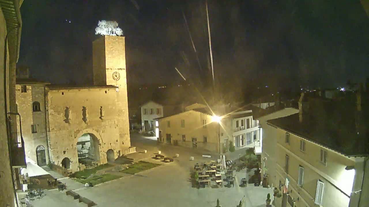 Spello Old City Live Cam - Perugia, Umbria, Italy
