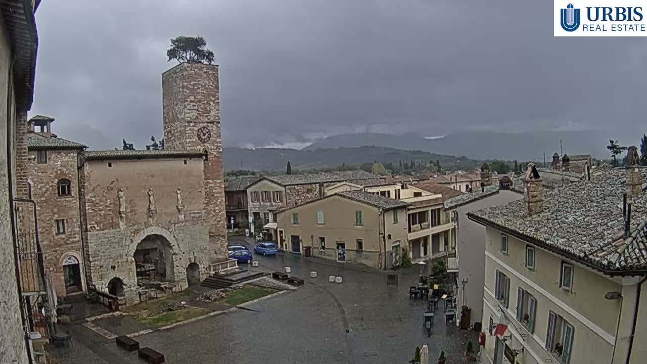 Spello Old City Live Cam - Perugia, Umbria, Italy