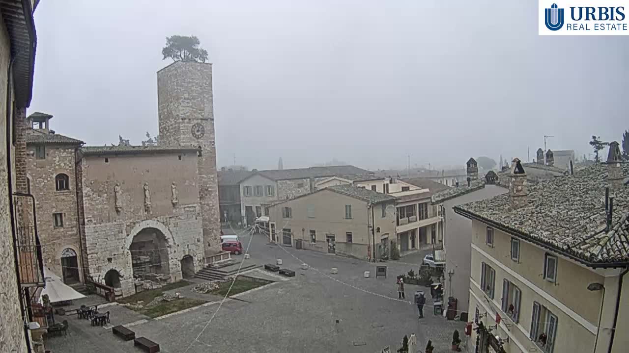 Spello Old City Live Cam - Perugia, Umbria, Italy