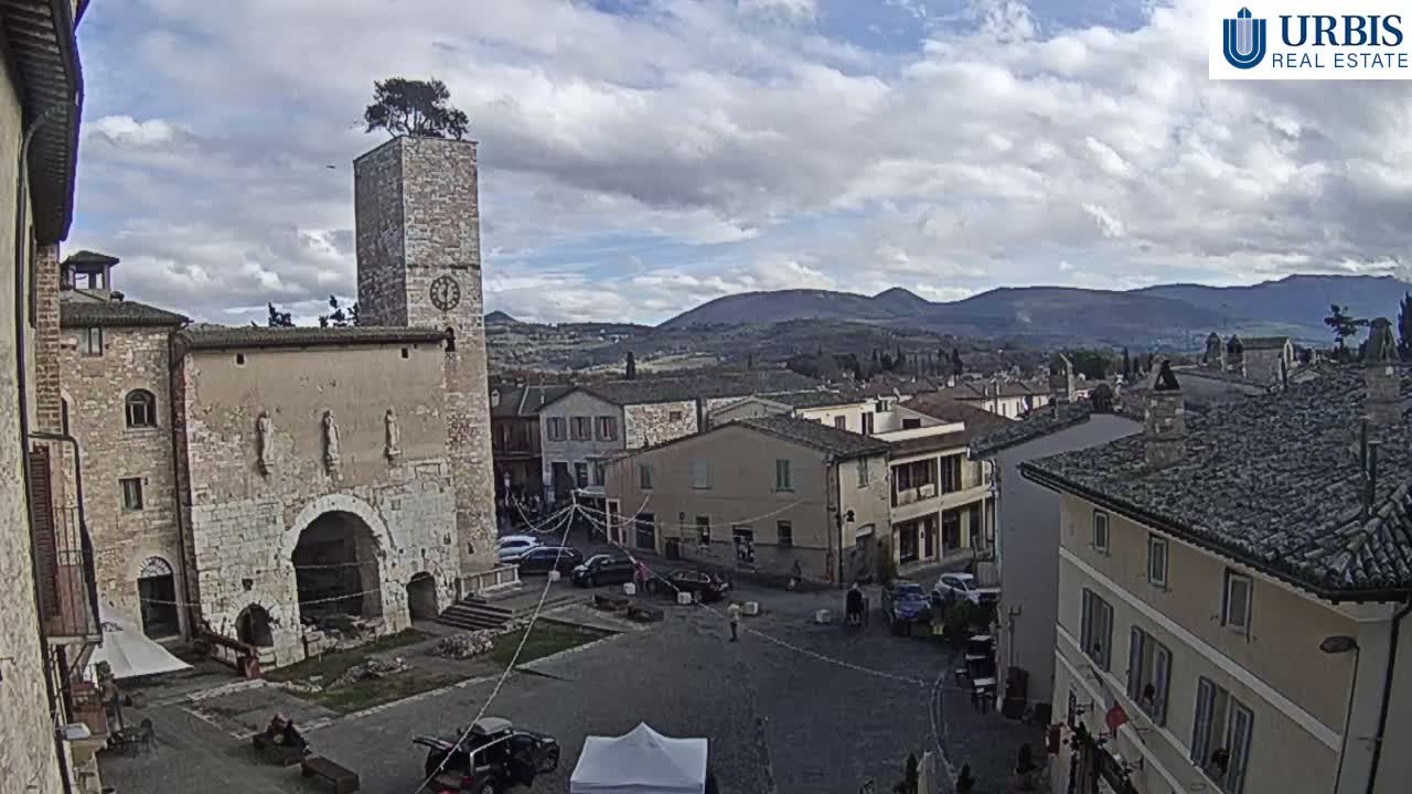 Spello Old City Live Cam - Perugia, Umbria, Italy