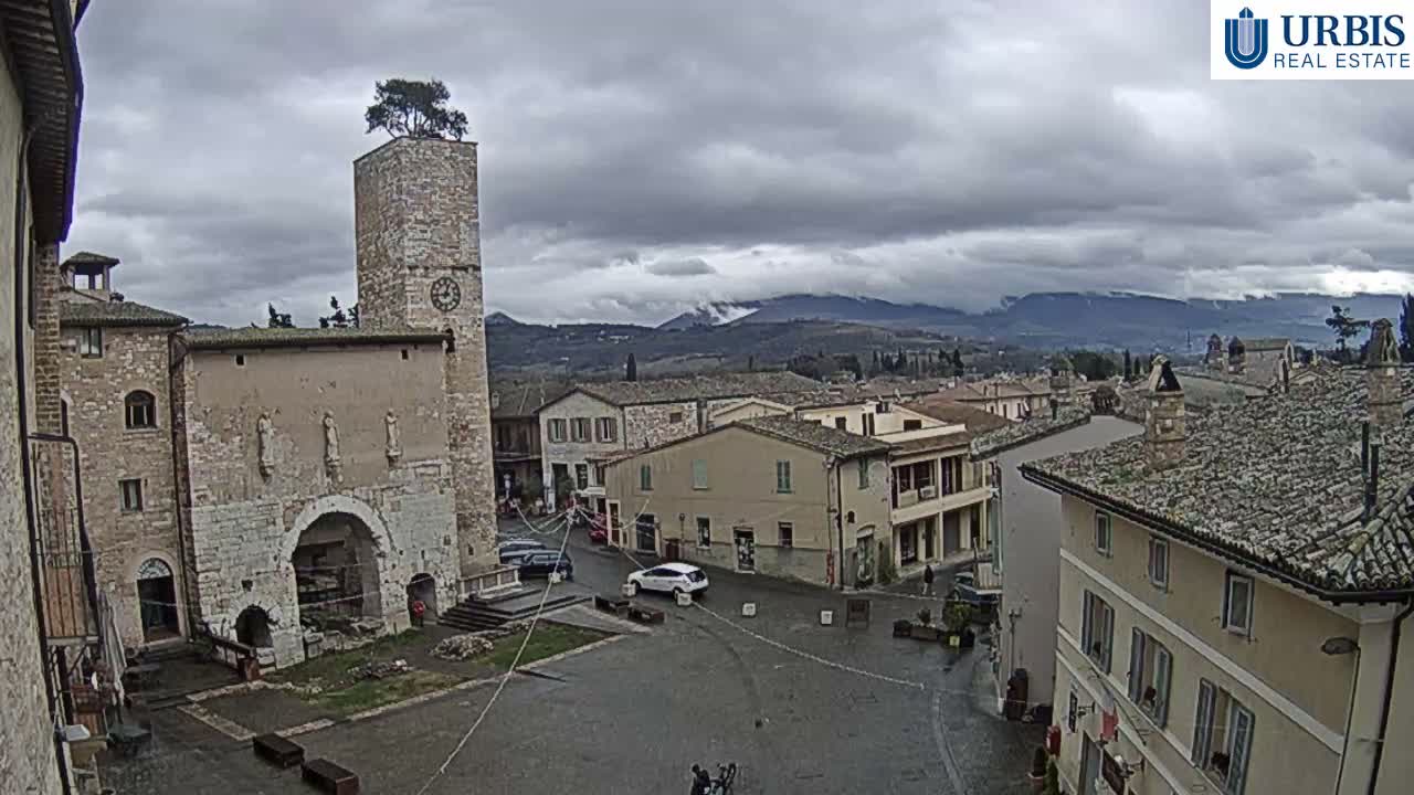 Spello Old City Live Cam - Perugia, Umbria, Italy