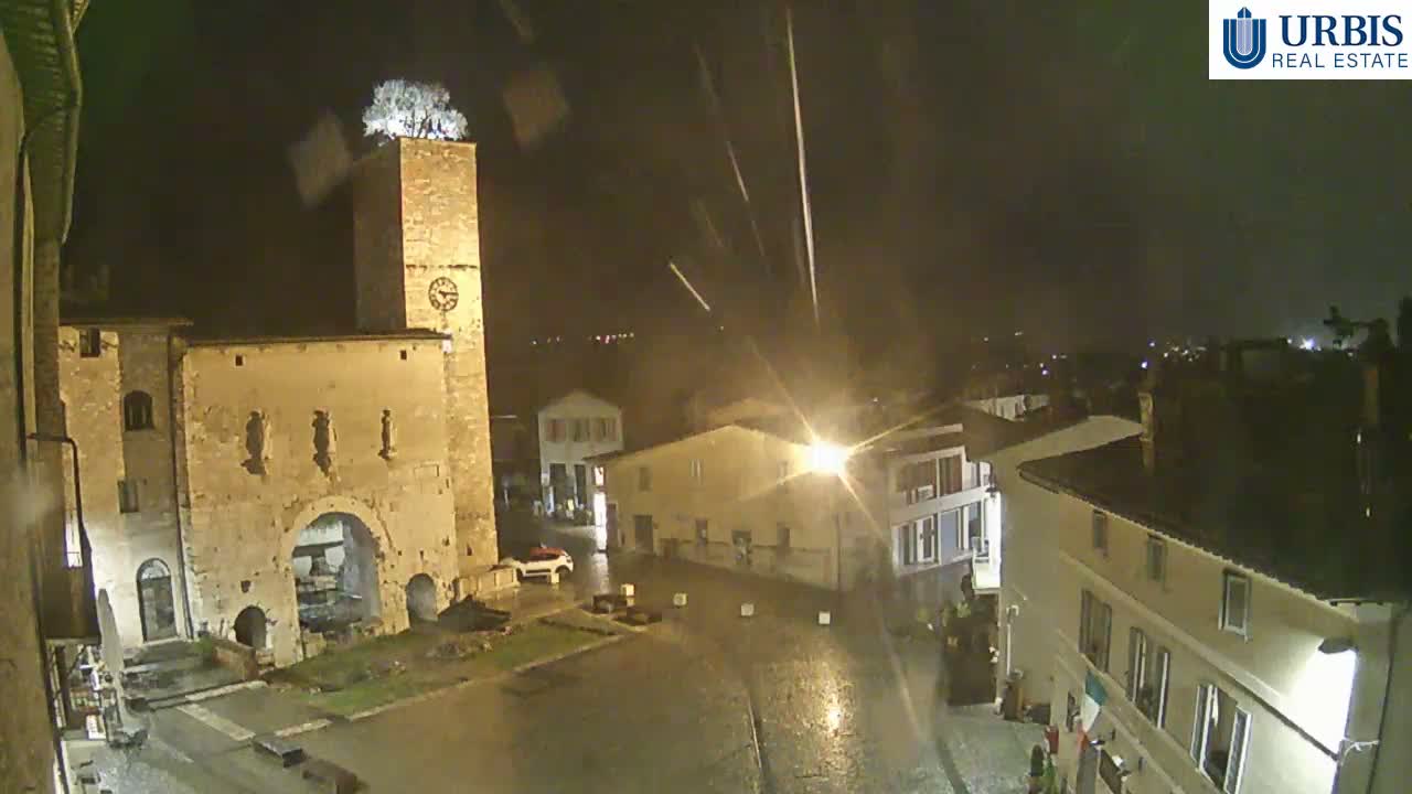 Spello Old City Live Cam - Perugia, Umbria, Italy