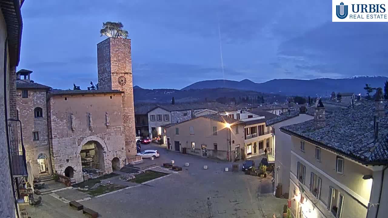 Spello Old City Live Cam - Perugia, Umbria, Italy