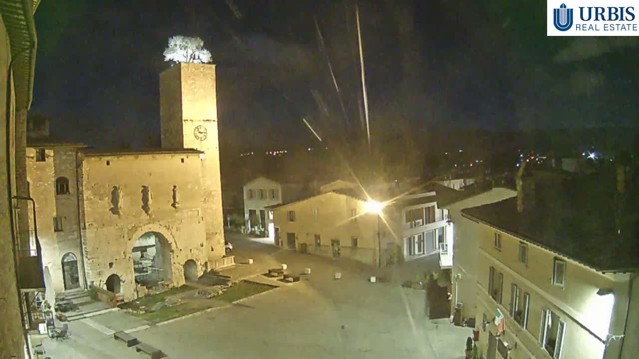 Spello Old City Live Cam - Perugia, Umbria, Italy