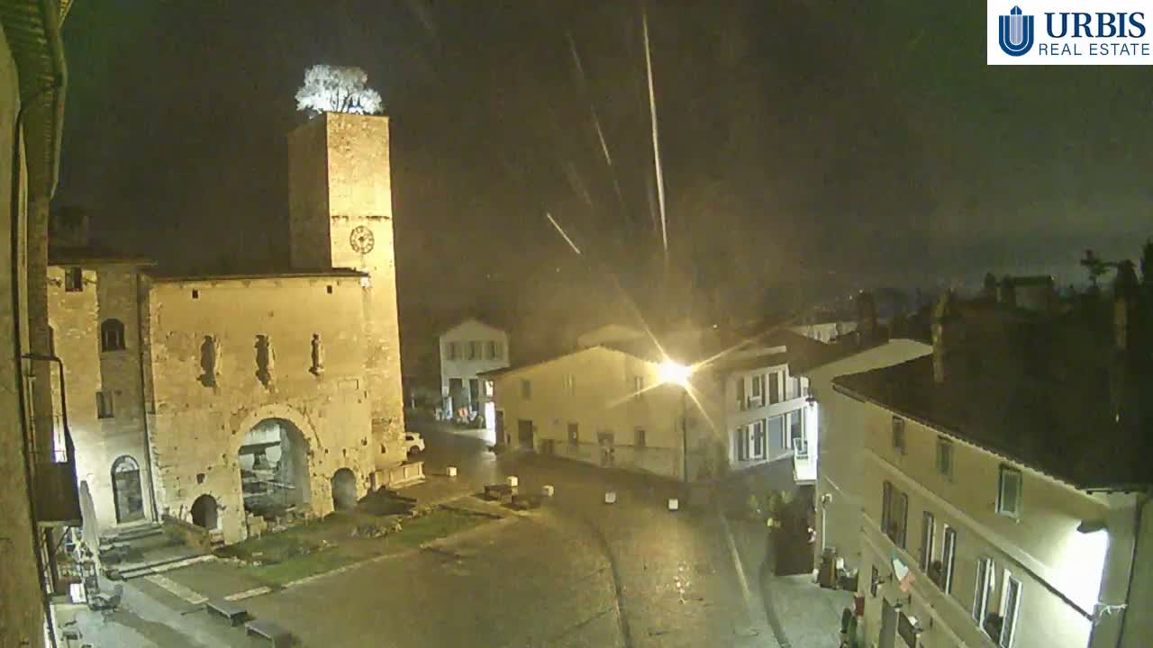 Spello Old City Live Cam - Perugia, Umbria, Italy