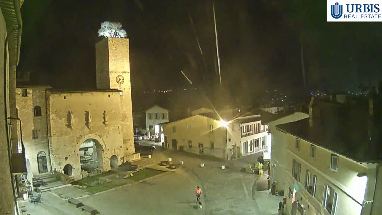 Spello Old City Live Cam - Perugia, Umbria, Italy