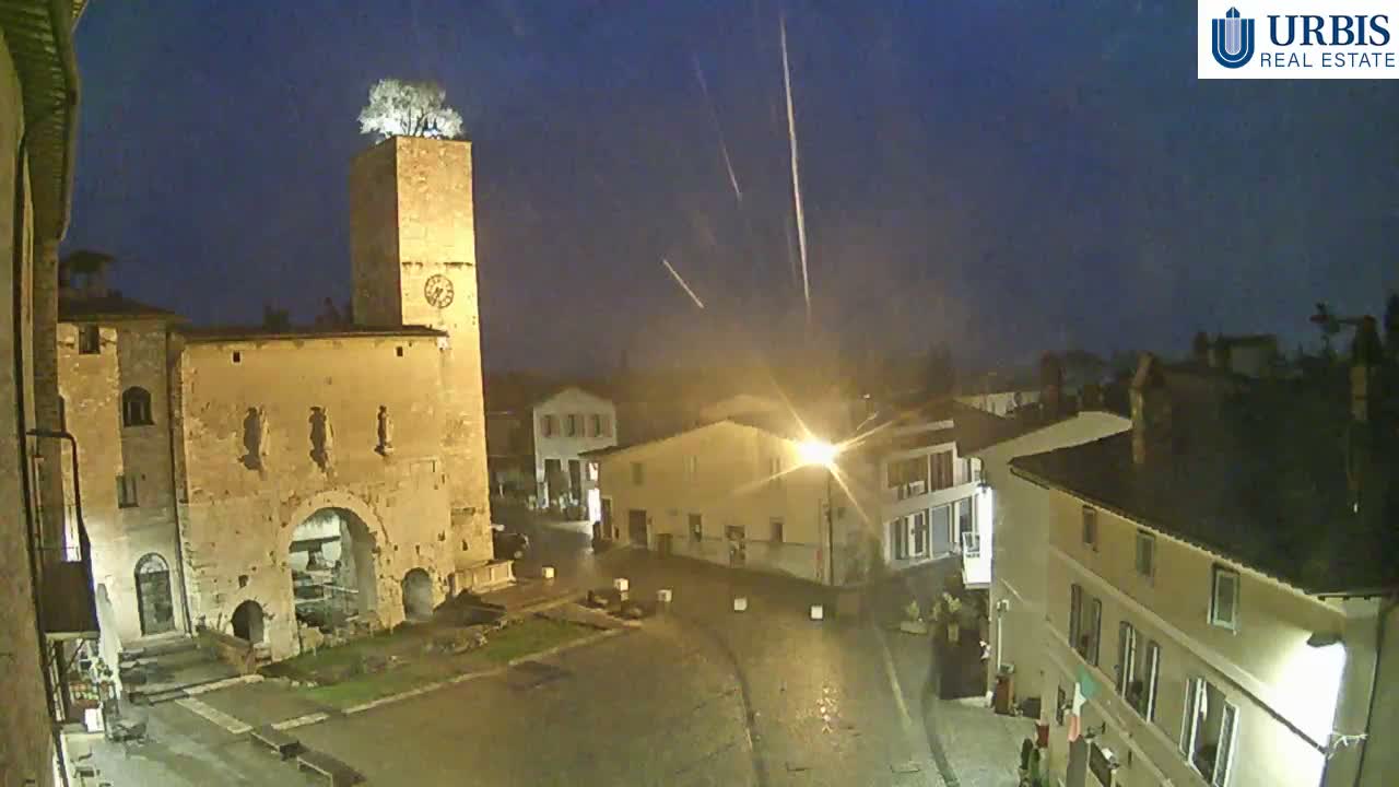 Spello Old City Live Cam - Perugia, Umbria, Italy