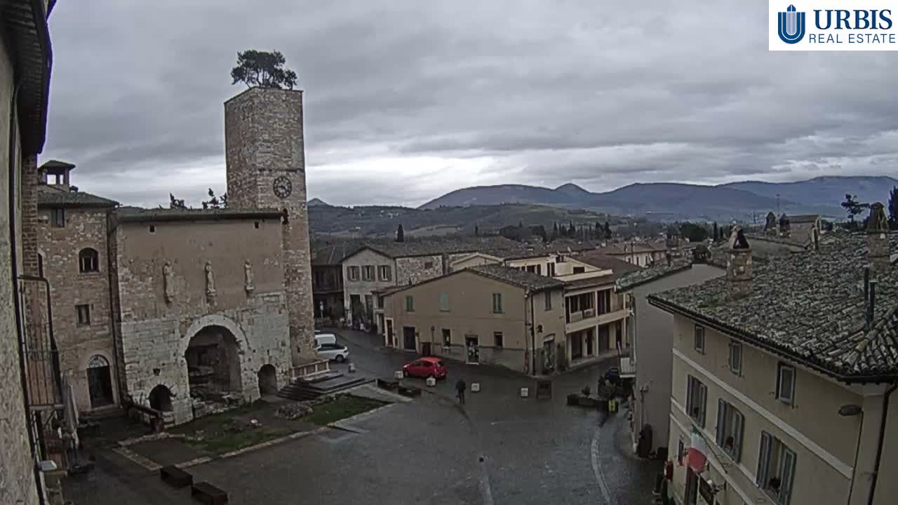 Spello Old City Live Cam - Perugia, Umbria, Italy