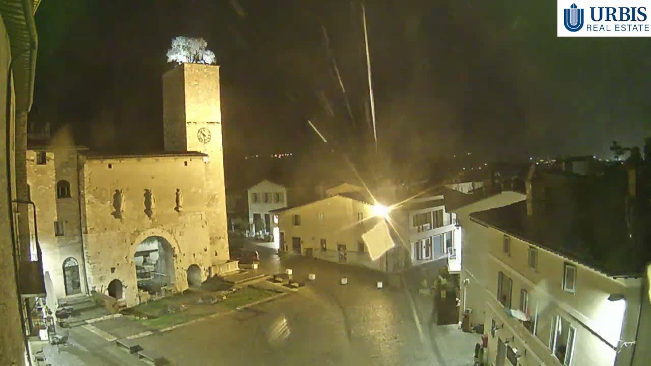 Spello Old City Live Cam - Perugia, Umbria, Italy