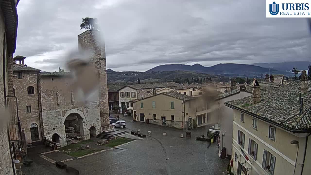 Spello Old City Live Cam - Perugia, Umbria, Italy