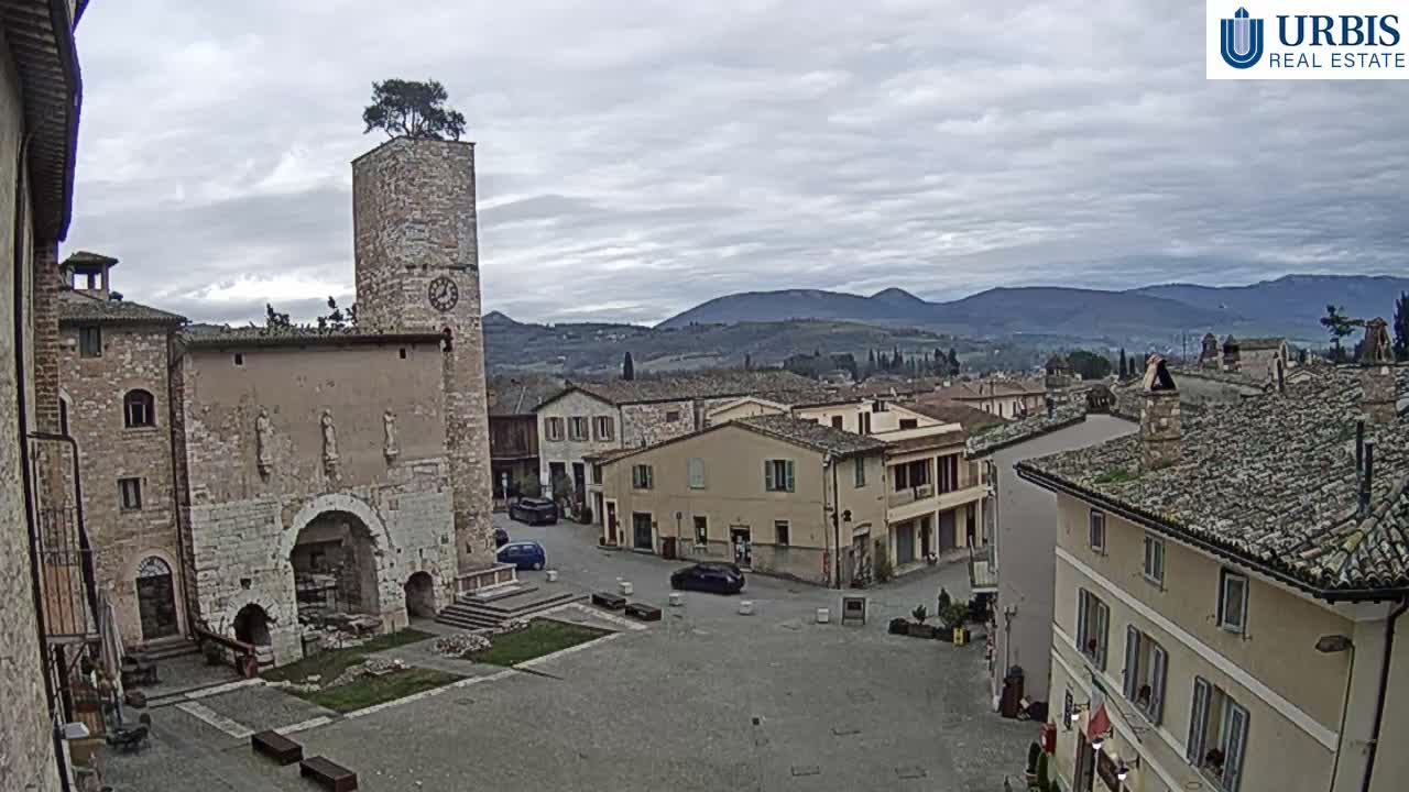 Spello Old City Live Cam - Perugia, Umbria, Italy