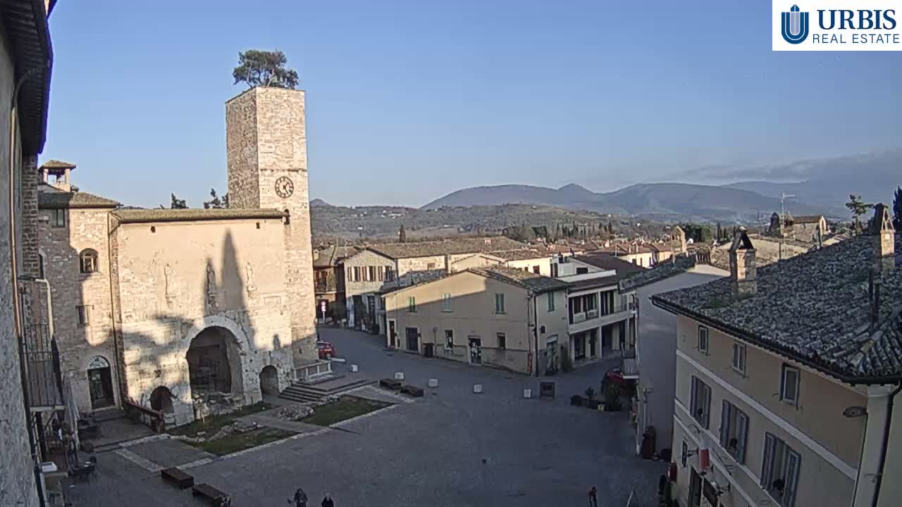 Spello Old City Live Cam - Perugia, Umbria, Italy