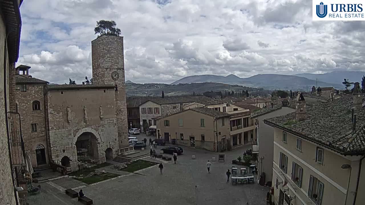 Spello Old City Live Cam - Perugia, Umbria, Italy