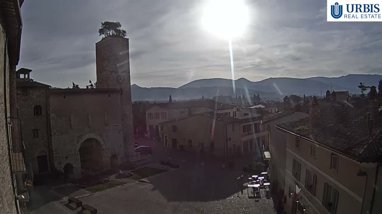 Spello Old City Live Cam - Perugia, Umbria, Italy