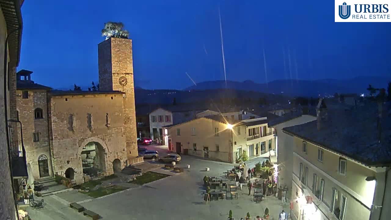Spello Old City Live Cam - Perugia, Umbria, Italy