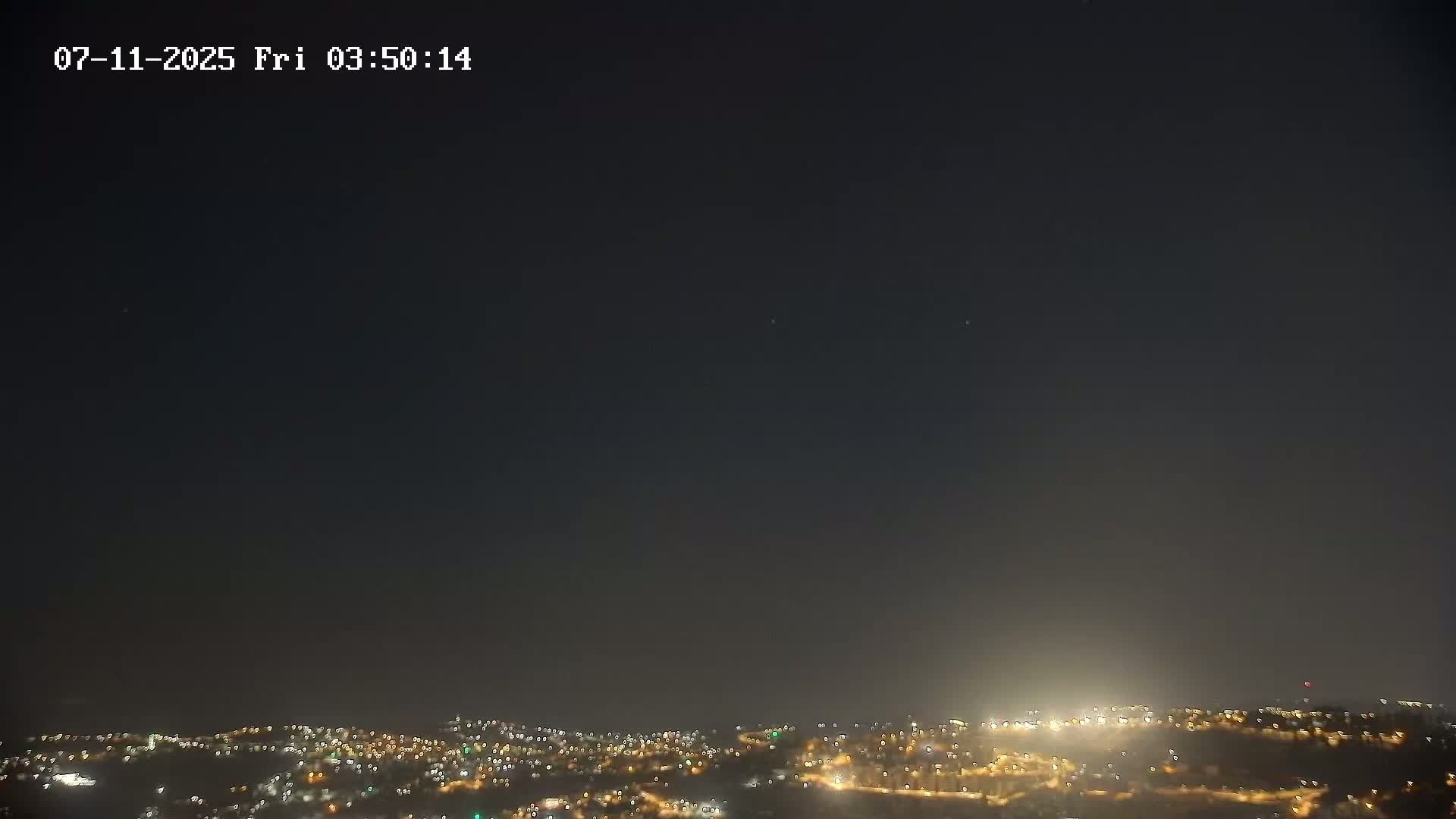 East Quds (Abu Dis/Jabel Mukaber/AlSawahira-AlGharbiyya/Sawahera al-Sharqiya/Jub al-Rum Towns View Towards Midbar Yehuda (Judean Desert) Live Cam - Jabal Batin Elhawa, East Quds, Palestine 
