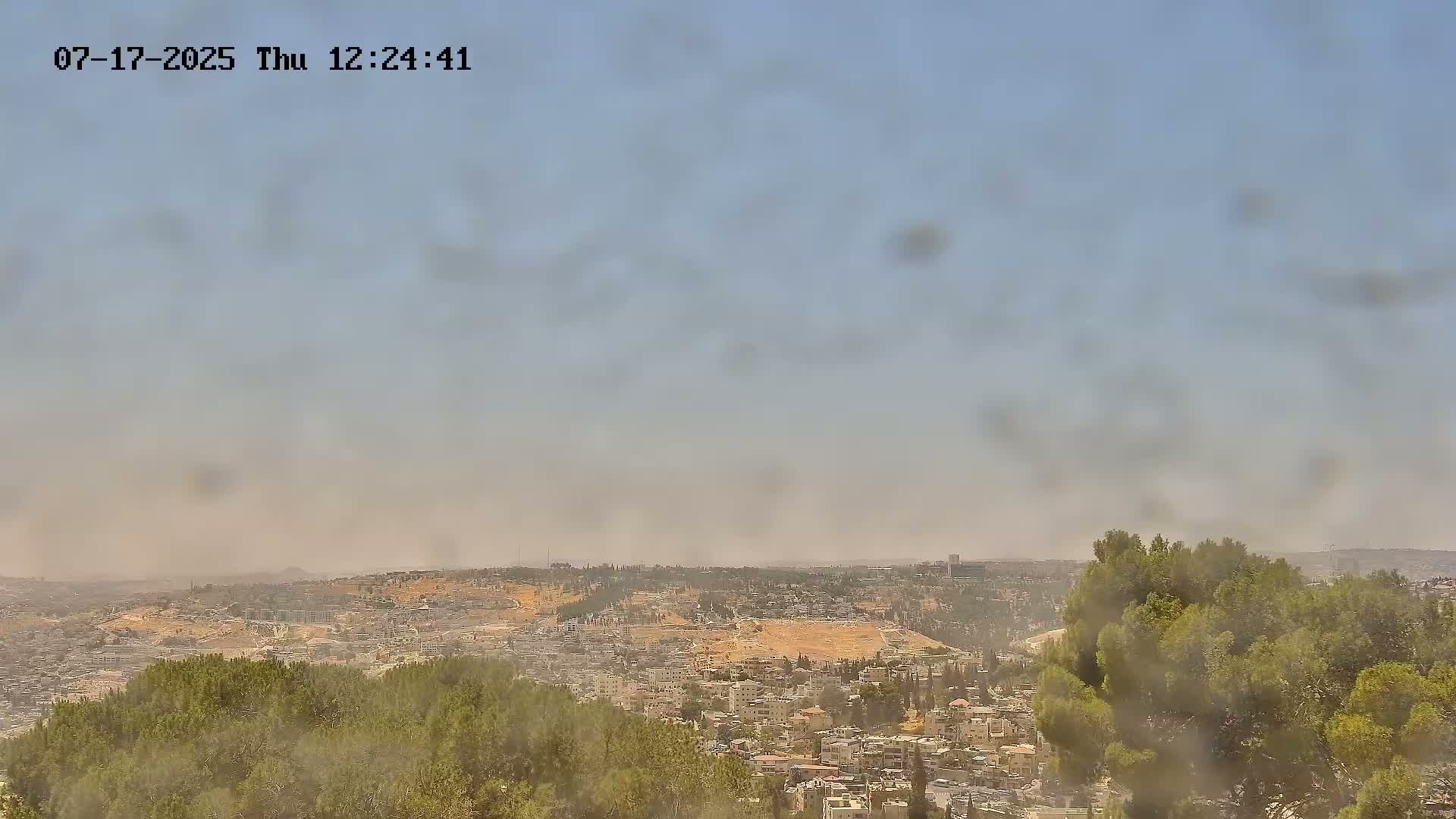 East Quds (Abu Dis/Jabel Mukaber/AlSawahira-AlGharbiyya/Sawahera al-Sharqiya/Jub al-Rum Towns View Towards Midbar Yehuda (Judean Desert) Live Cam - Jabal Batin Elhawa, East Quds, Palestine 