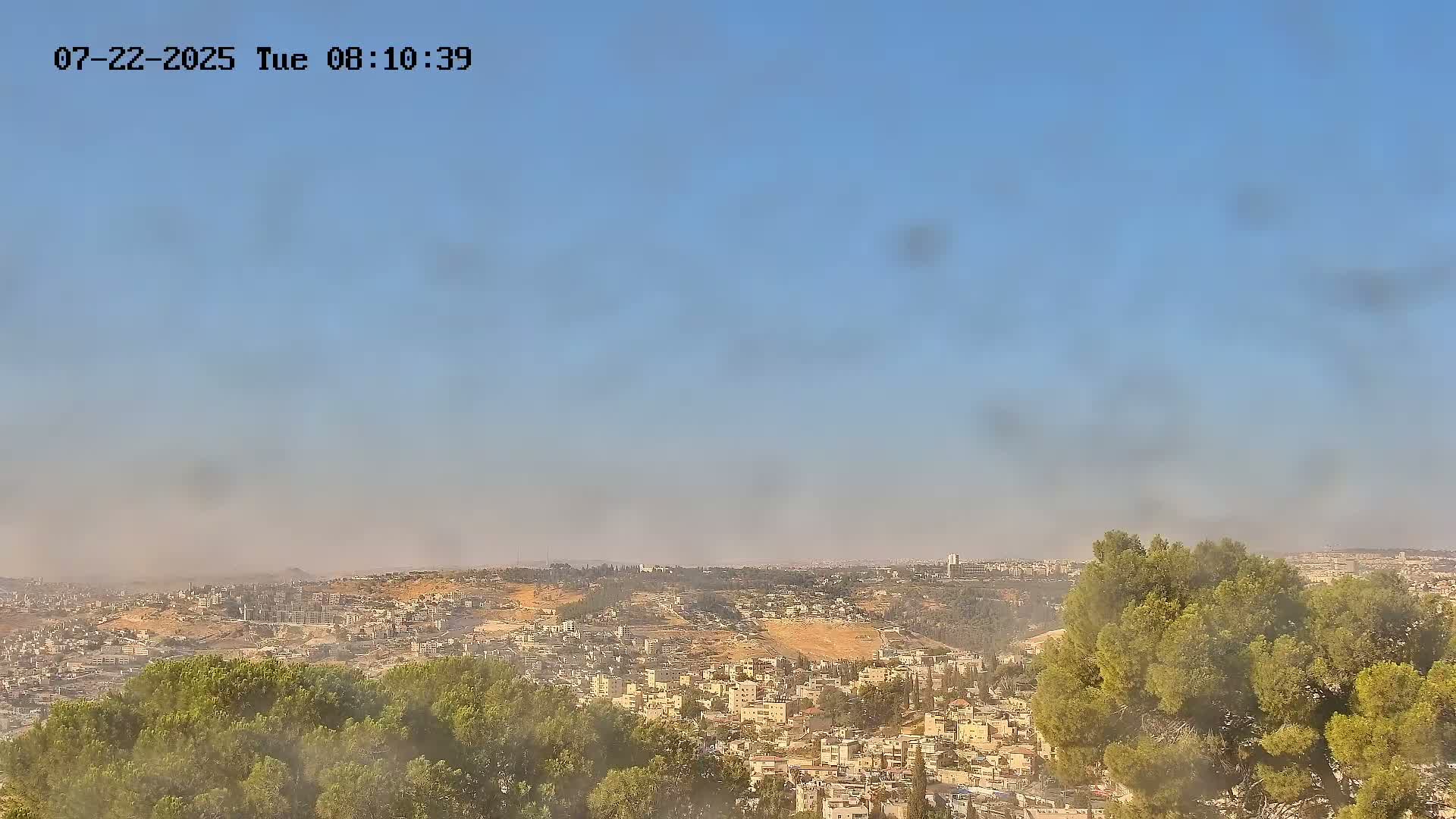 East Quds (Abu Dis/Jabel Mukaber/AlSawahira-AlGharbiyya/Sawahera al-Sharqiya/Jub al-Rum Towns View Towards Midbar Yehuda (Judean Desert) Live Cam - Jabal Batin Elhawa, East Quds, Palestine 